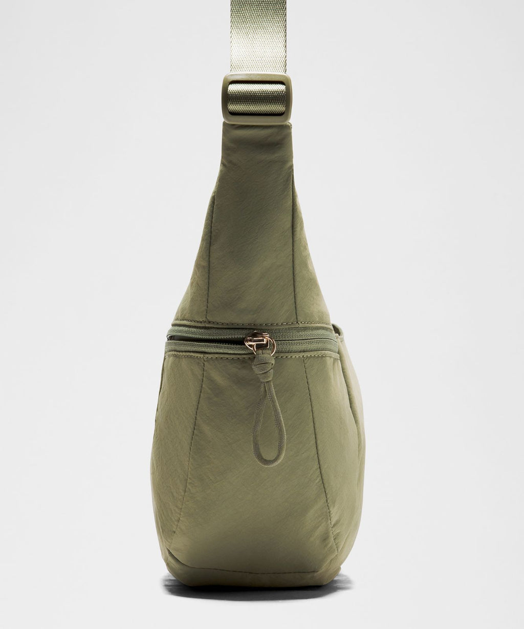 Slouchy Sling Bag 6L Bay Leaf