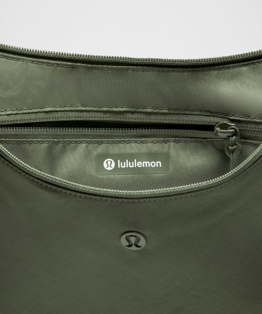 Slouchy Sling Bag 6L Sassy Sage