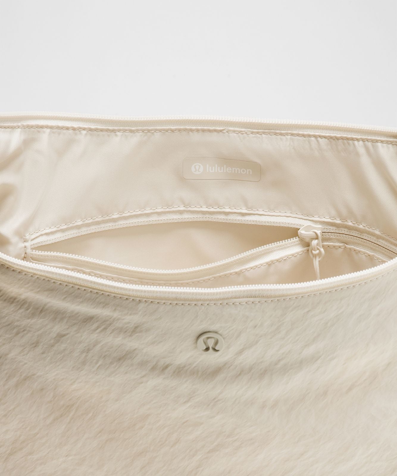 Large Slouchy Sling Bag 13L Light Ivory