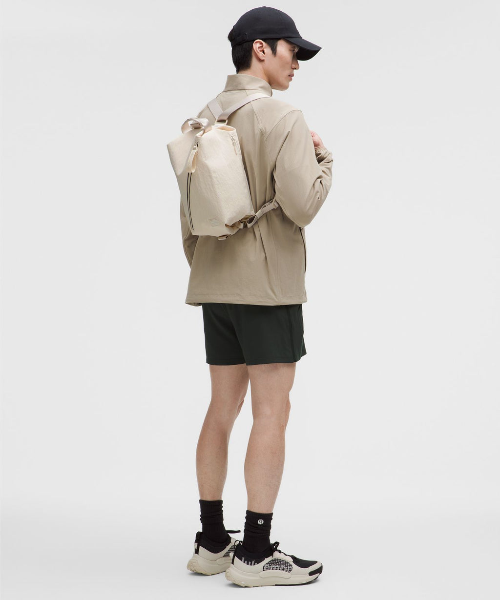 Fast Track Bag 2.0 9L Light Ivory/Silver