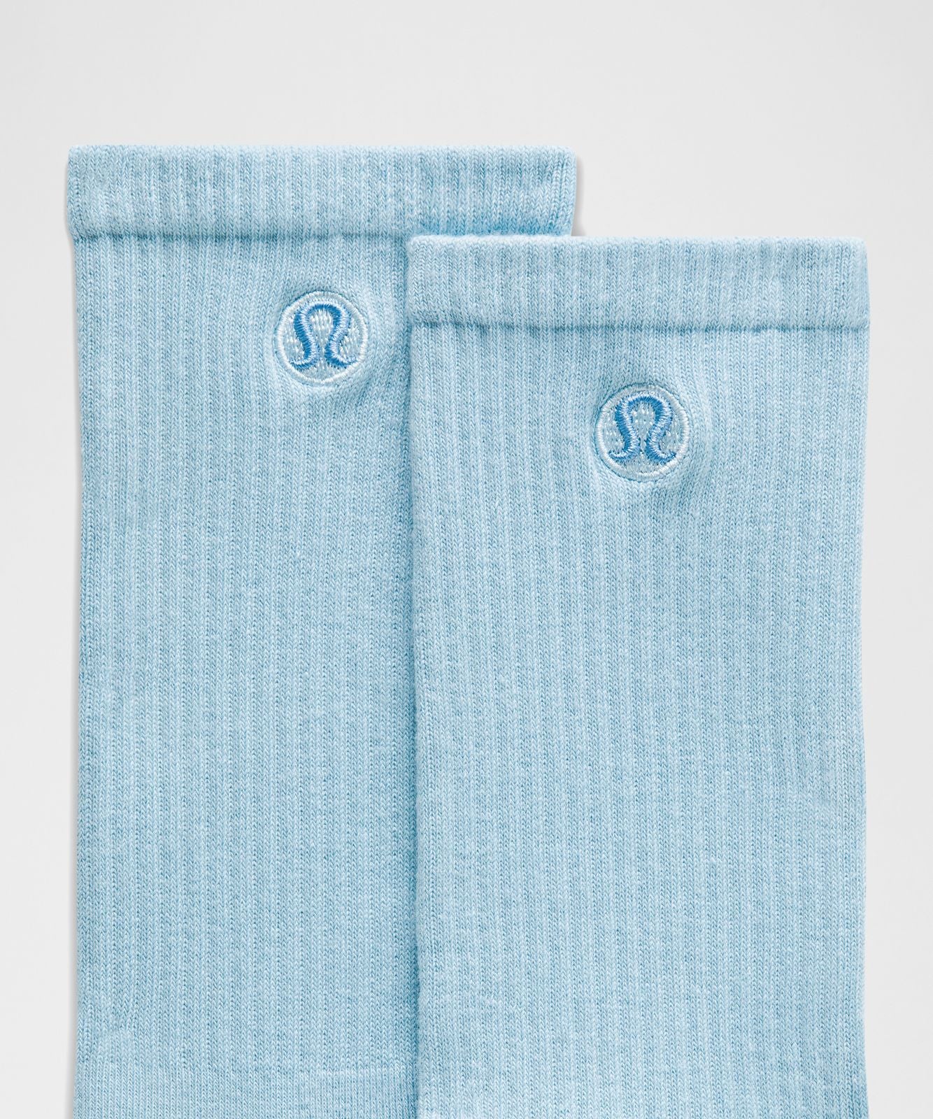 Unisex Daily Essential Crew Socks Seafoam