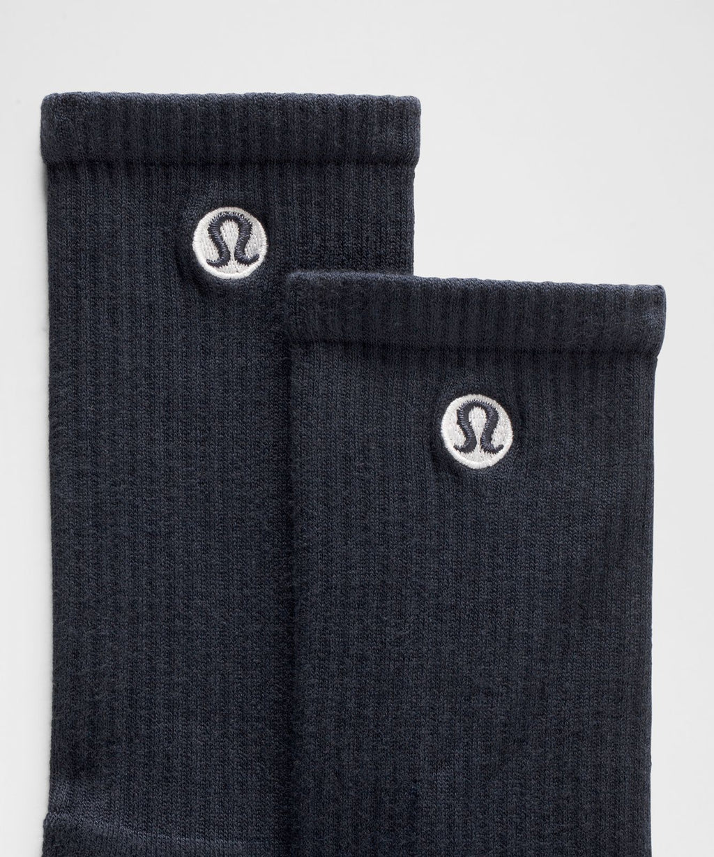 Unisex Daily Essential Crew Socks True Navy