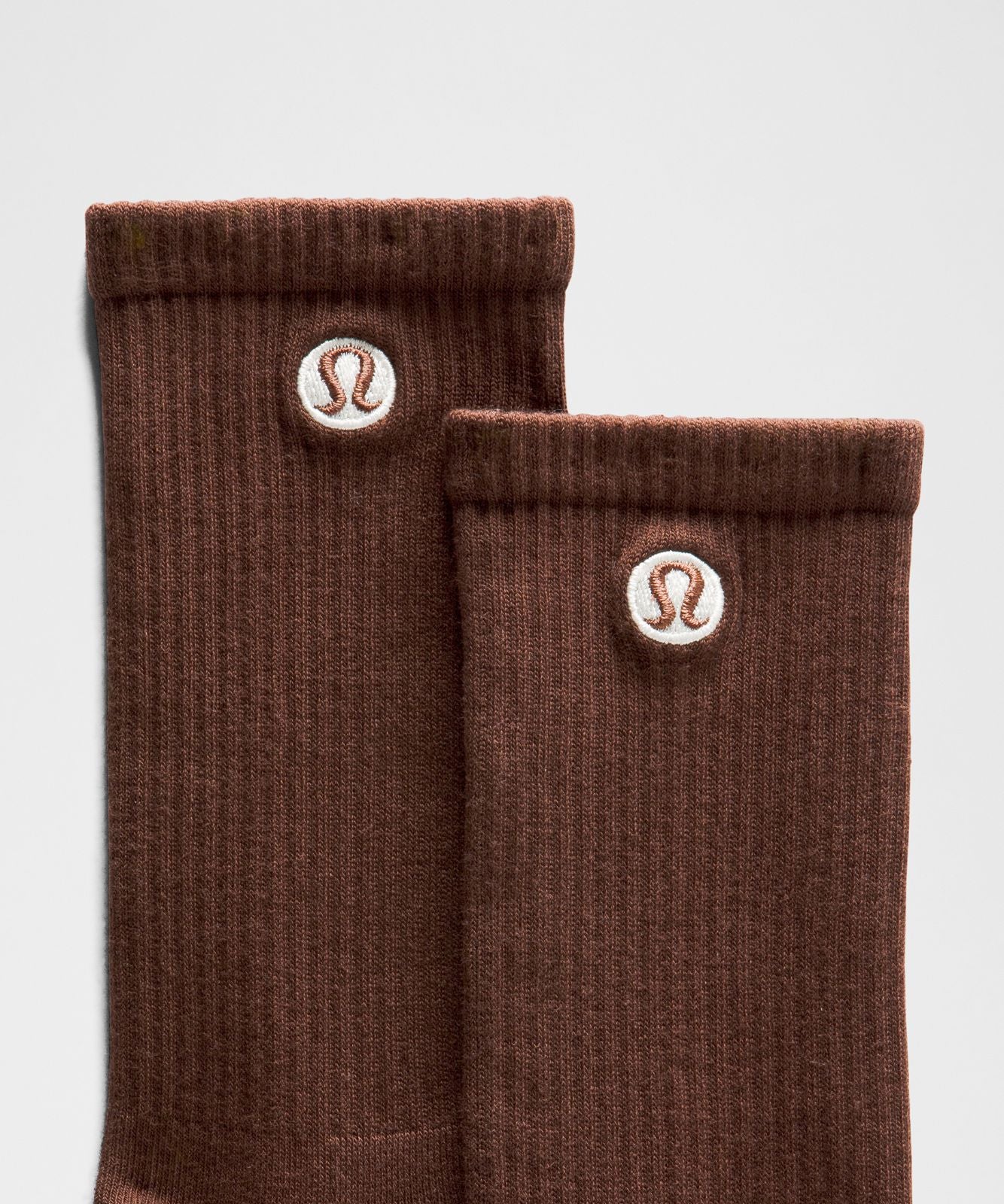 Unisex Daily Essential Crew Socks Lava Cake
