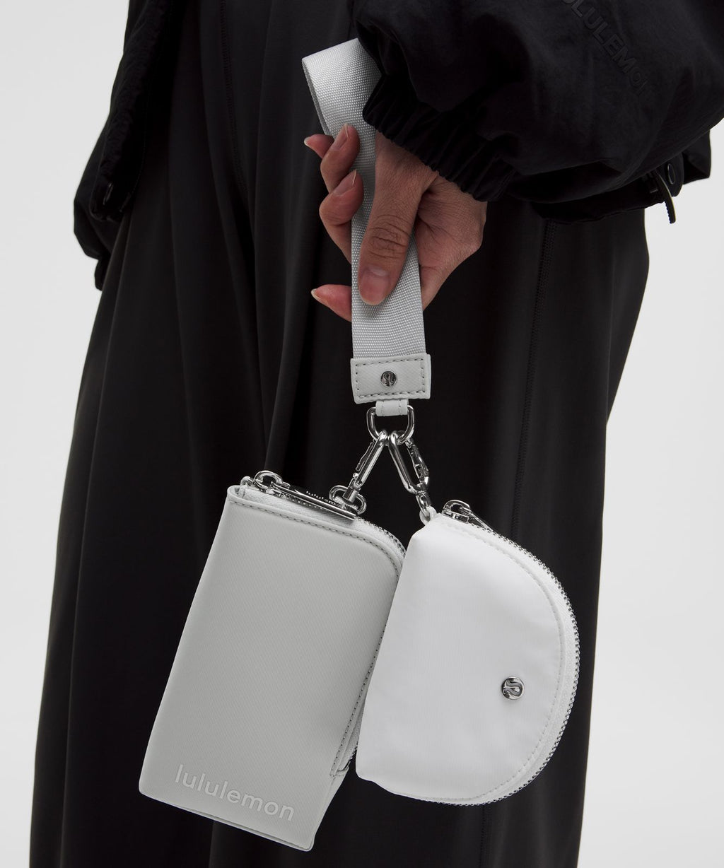 Dual Pouch Wristlet *Wallet Vapor/White