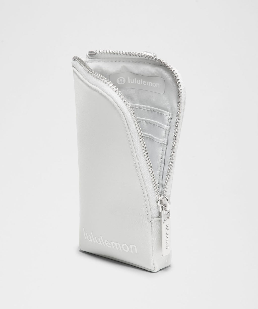 Dual Pouch Wristlet *Wallet Vapor/White