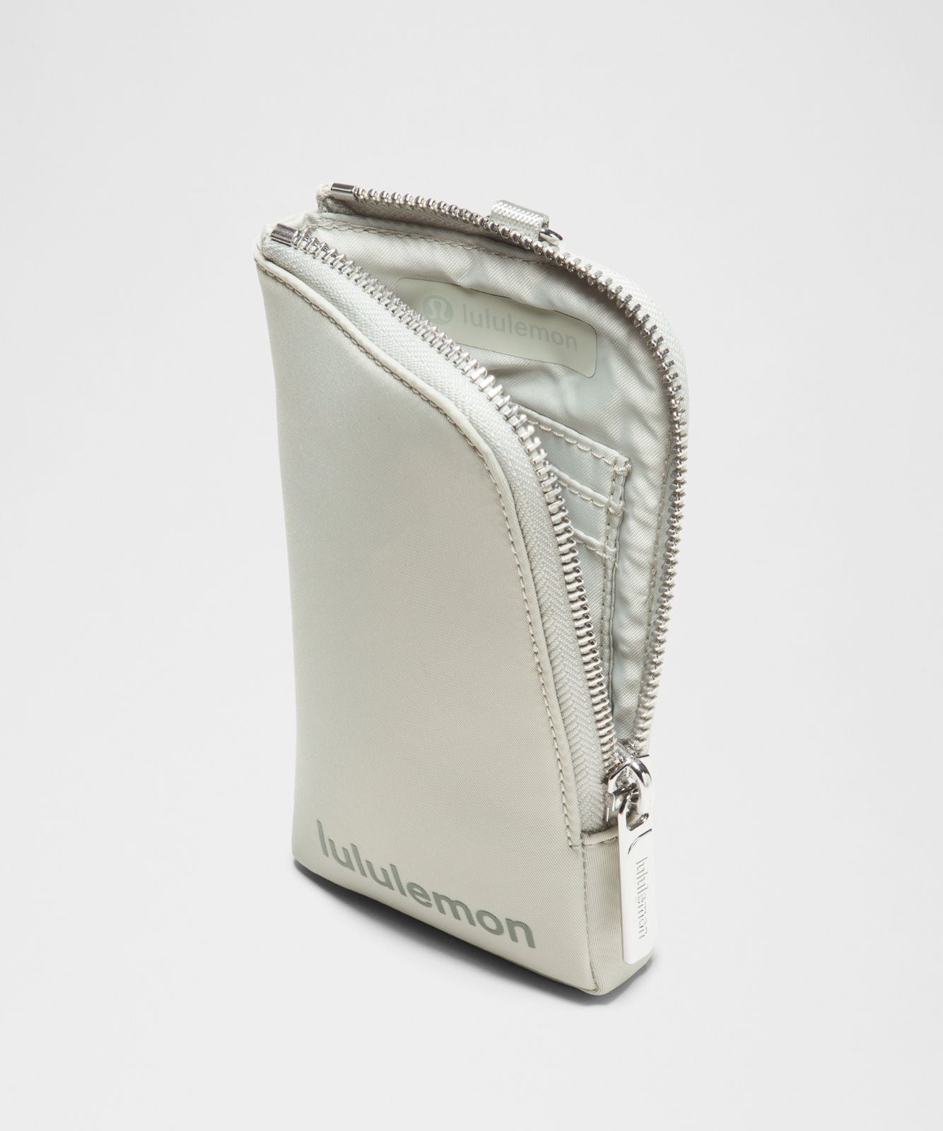 Dual Pouch Wristlet *Wallet Meadow Haze/Willow Leaf/Silver