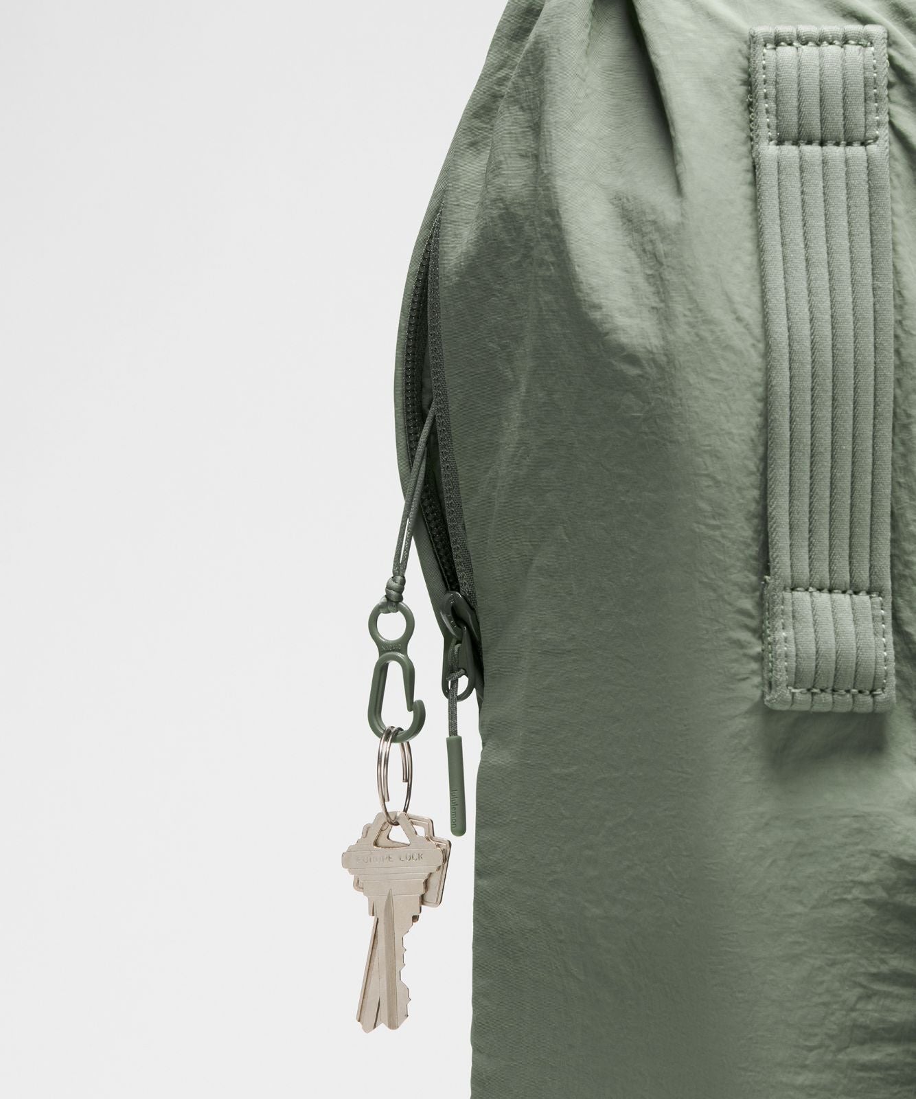 2-in-1 Convertible Backpack 21L Willow Leaf/Meadow Haze