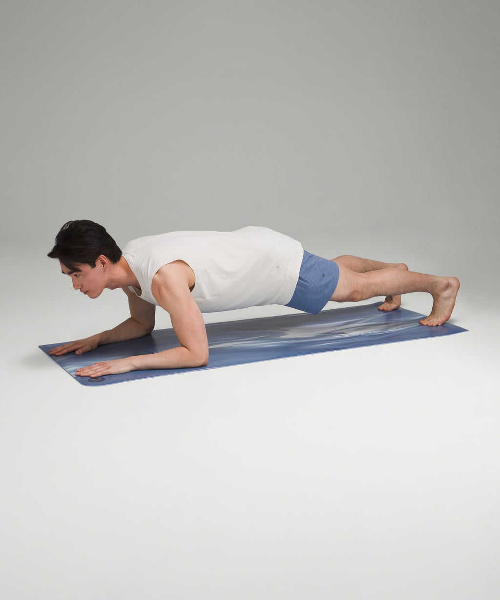 The Mat 5mm *Made With FSC™ Certified Rubber Soft Denim/Pastel Blue/White/Blue Linen