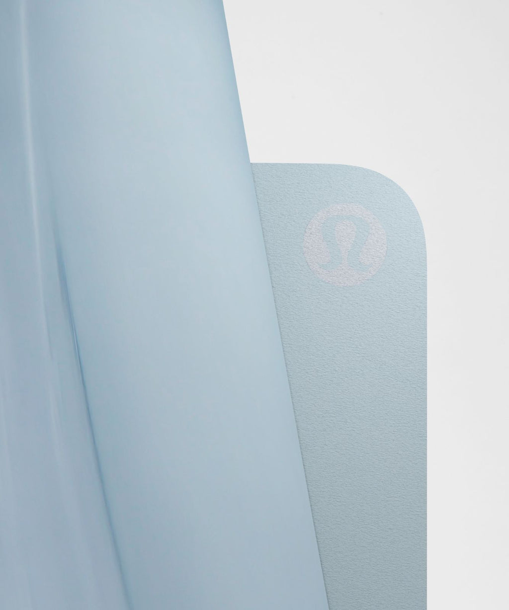 The Mat 5mm *Made With FSC™ Certified Rubber Chambray/Washed Denim/Starch Blue/White/Chambray