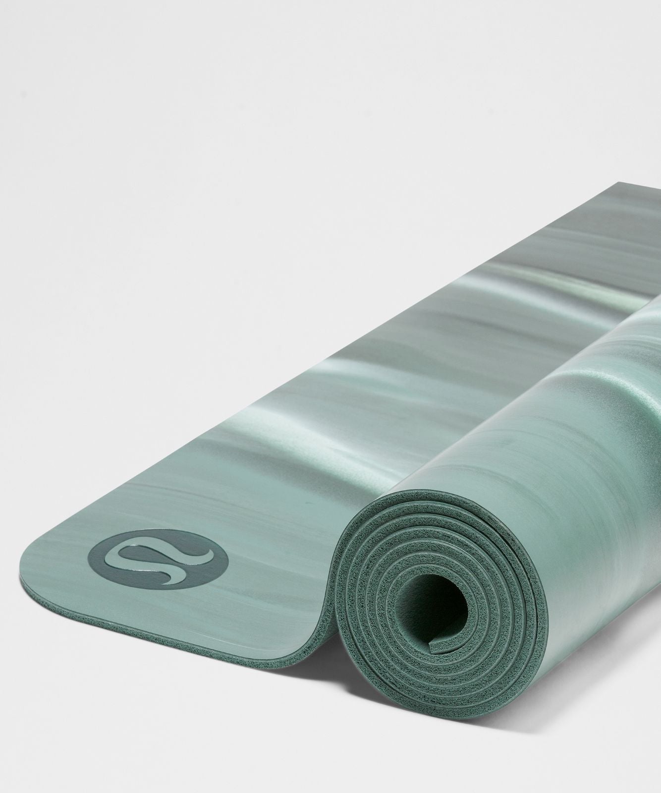 The Mat 5mm *Made With FSC™ Certified Rubber Crater Blue/Mint Breeze/Sea Mist/Dark Forest/Rainforest Green/Crater Blue