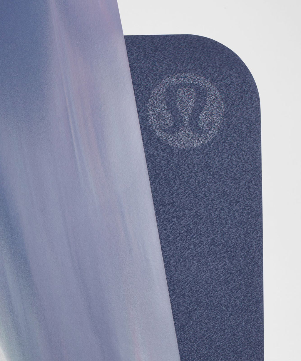 The Mat 5mm *Made With FSC™ Certified Rubber Shadow Blue/Rose Blush/Plumful/Ocean Air/Crater Blue/Shadow Blue