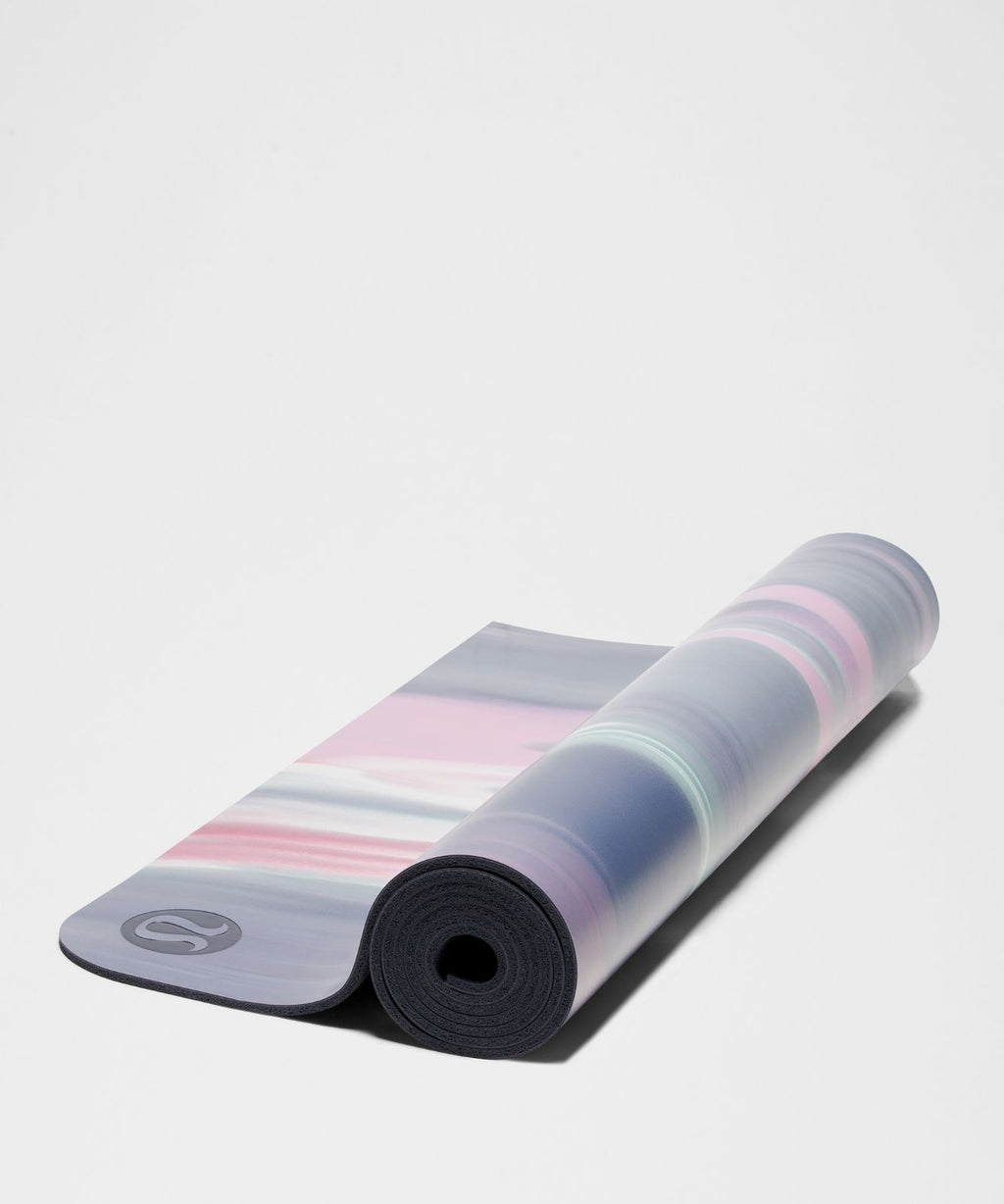 The Mat 5mm *Made With FSC™ Certified Rubber Shadow Blue/Rose Blush/Plumful/Ocean Air/Crater Blue/Shadow Blue