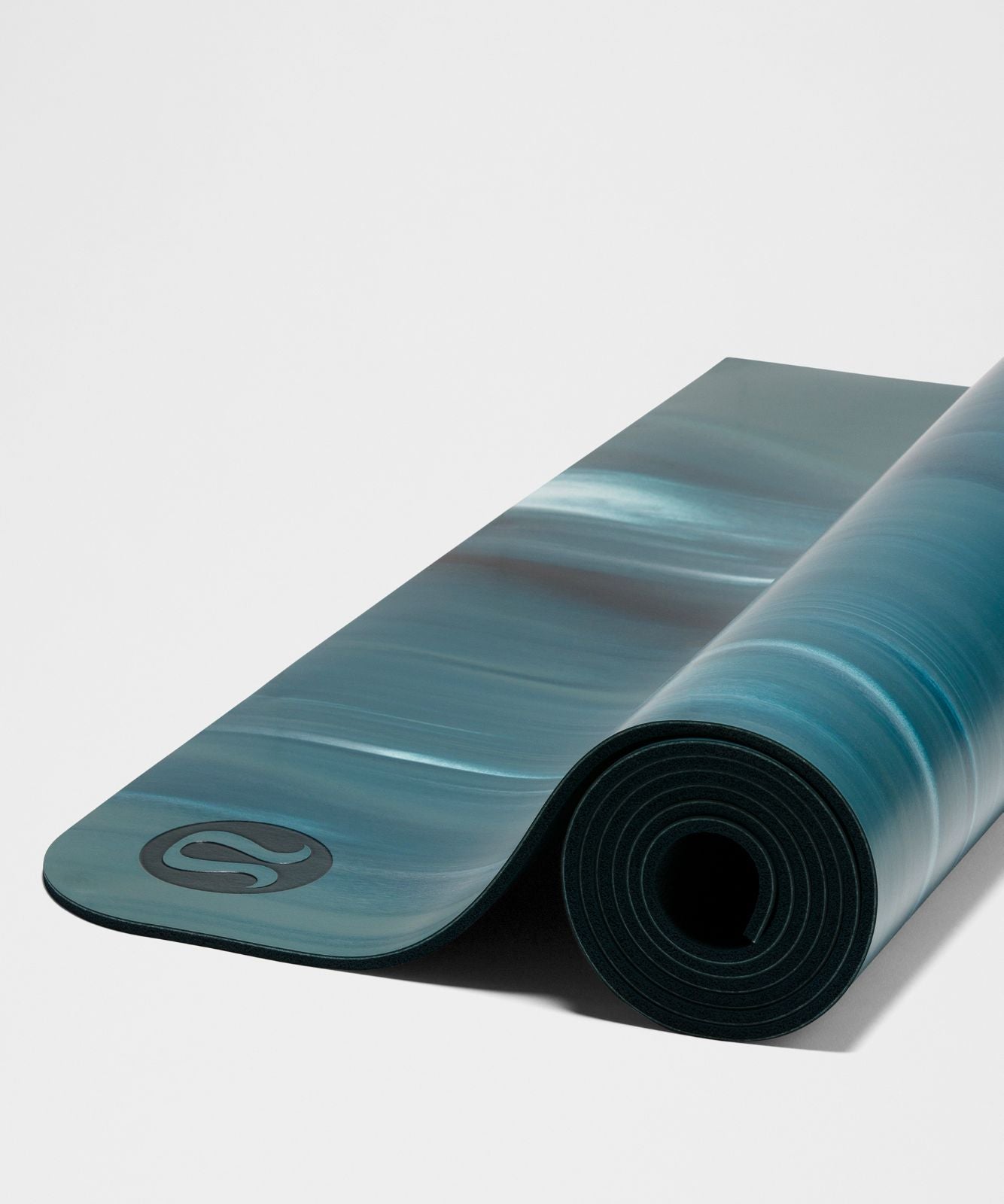 The Mat 5mm *Made With FSC™ Certified Rubber Tidewater Teal/Indochine Blue/Nightmoth/White/Indochine Blue