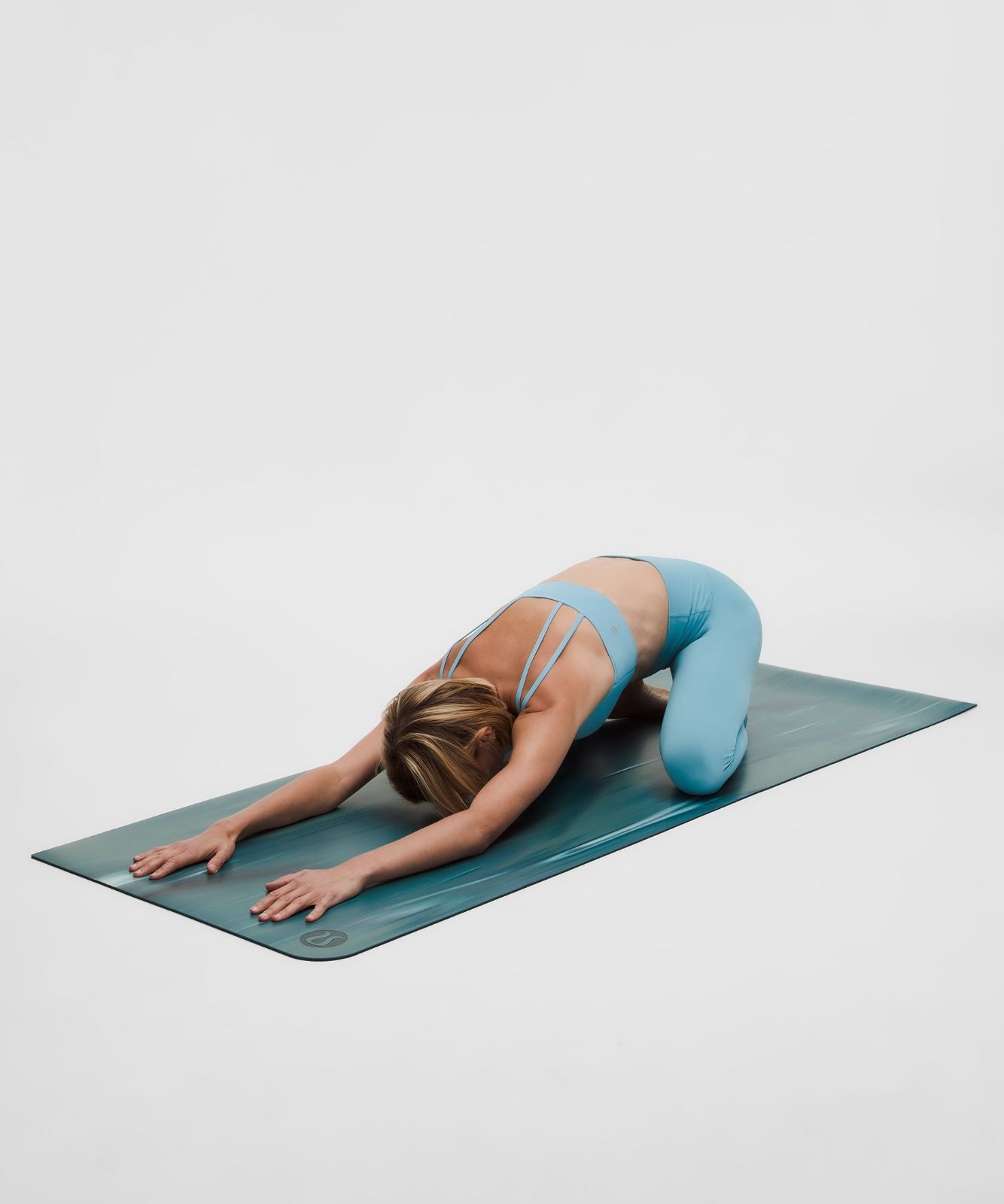 The Mat 5mm *Made With FSC™ Certified Rubber Tidewater Teal/Indochine Blue/Nightmoth/White/Indochine Blue