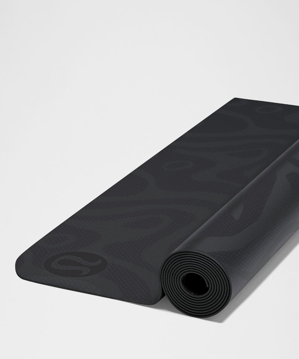 The Travel Mat 1.5mm *Made With FSC™ Certified Rubber Black