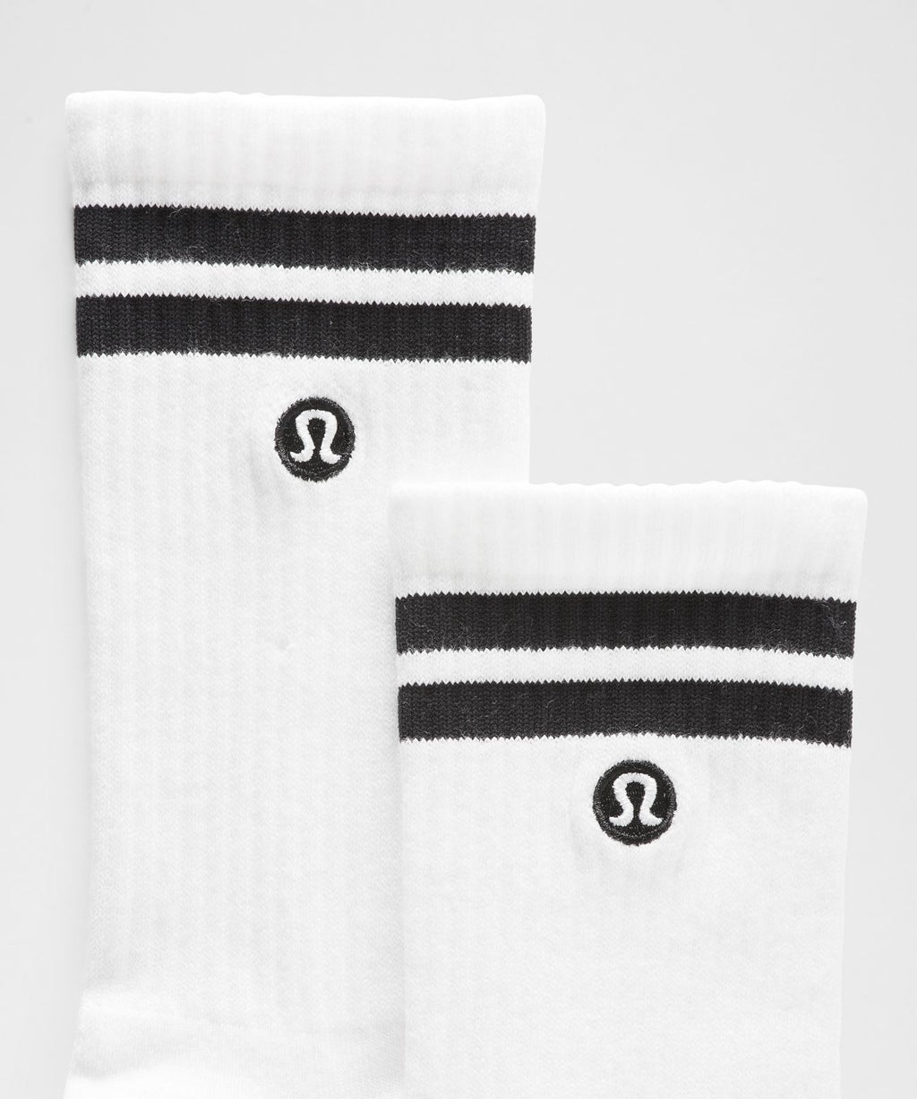Unisex Daily Essential Crew Socks 3 Pack *Stripe White/Black