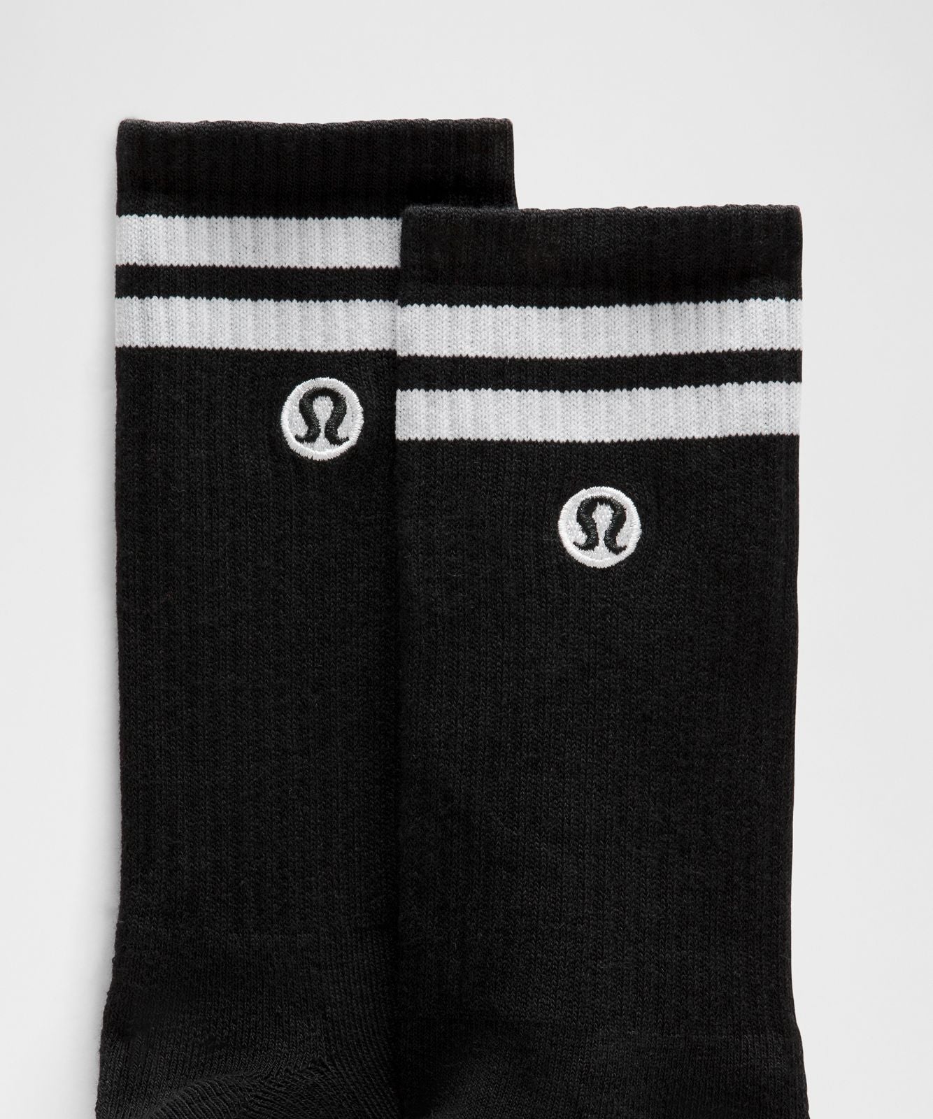 Unisex Daily Essential Crew Socks *Stripe Black/White
