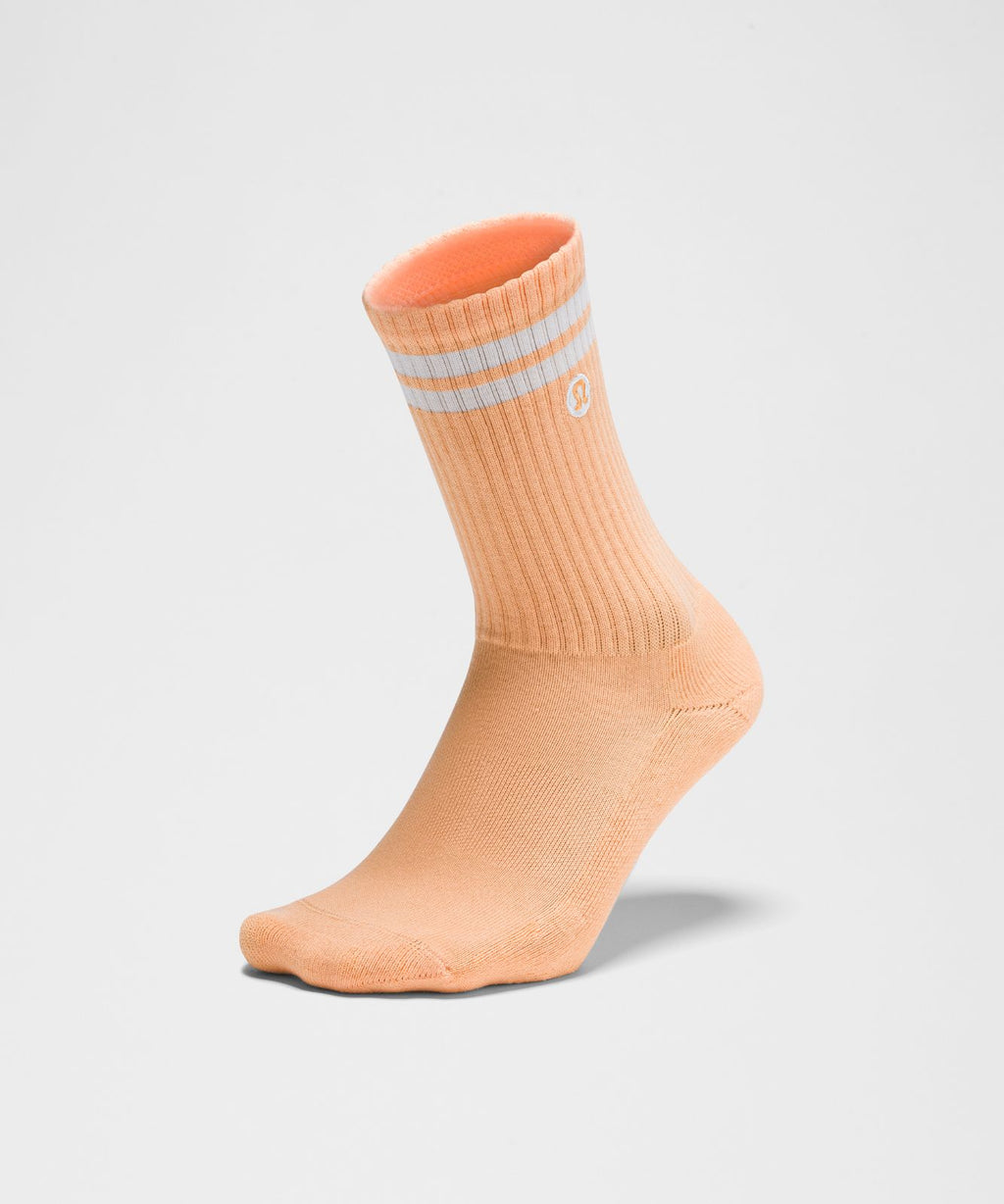 Unisex Daily Essential Crew Socks *Stripe Rock Melon/White
