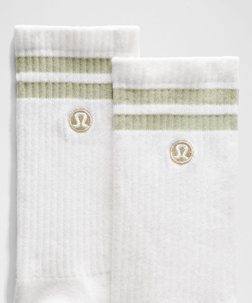 Unisex Daily Essential Crew Socks *Stripe White/Fog Green