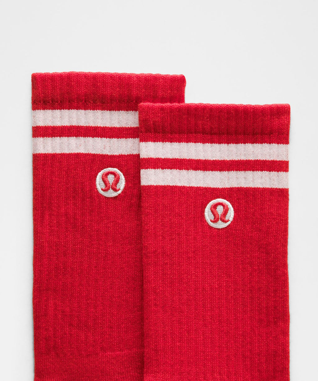 Unisex Daily Essential Crew Socks *Stripe Oxford Red/White