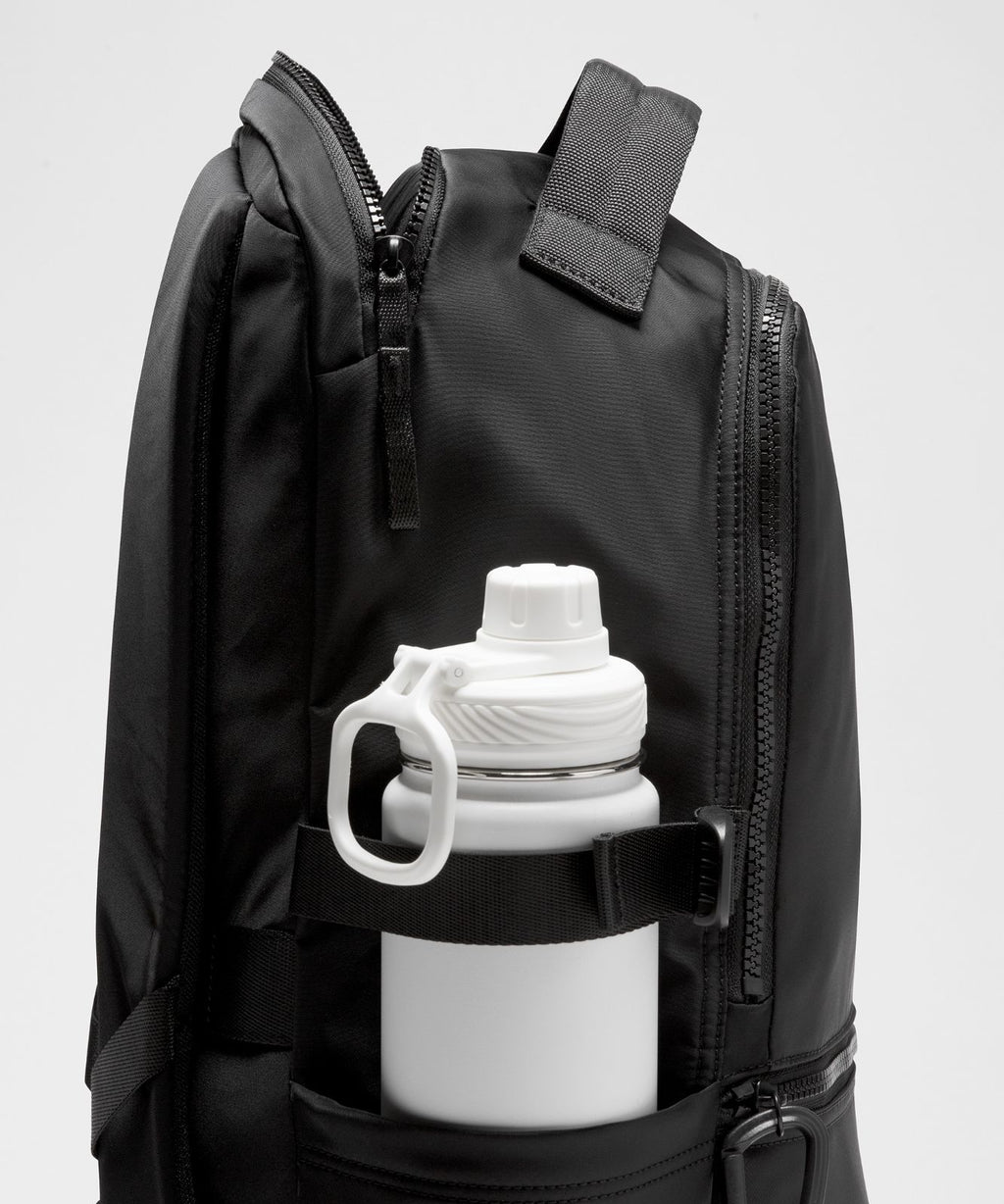 New Crew Backpack 22L *Updated Black