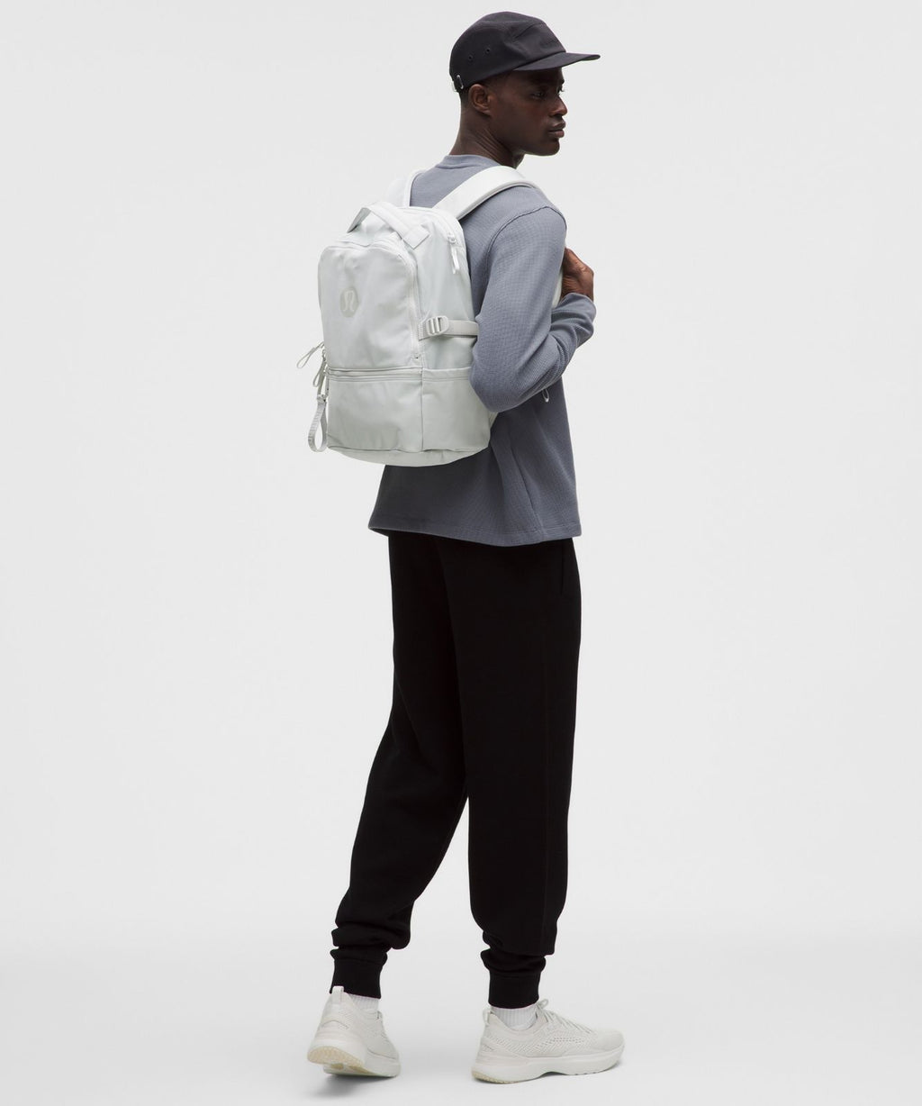 New Crew Backpack 22L *Updated Vapor