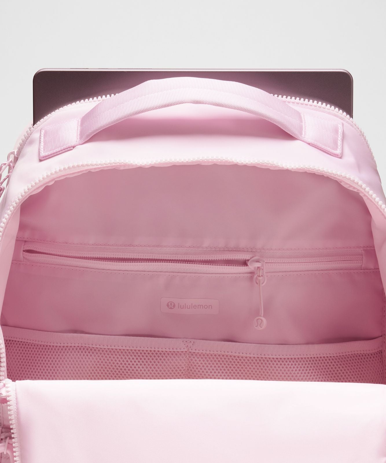 New Crew Backpack 22L *Updated Blissful Pink