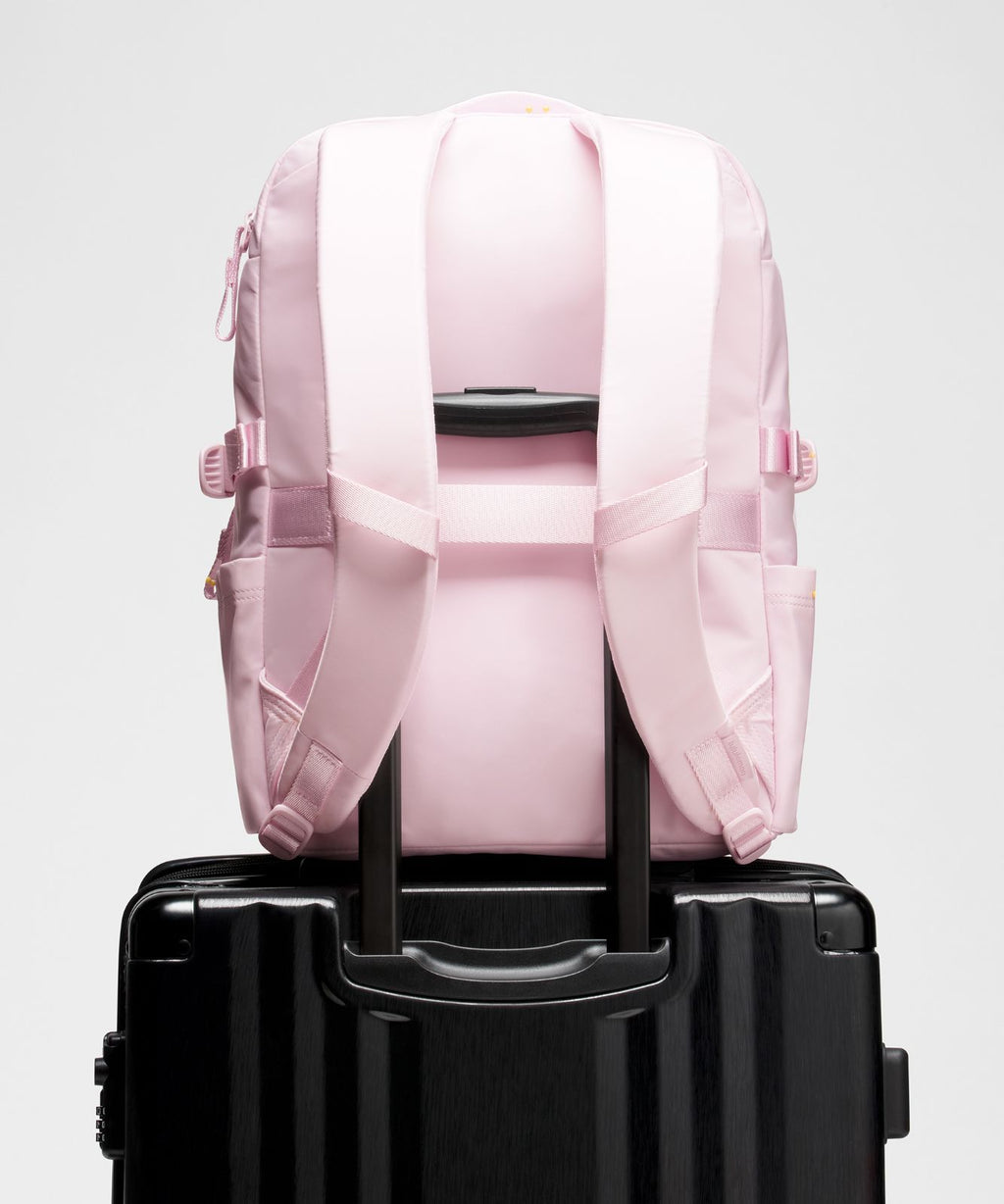 New Crew Backpack 22L *Updated Blissful Pink