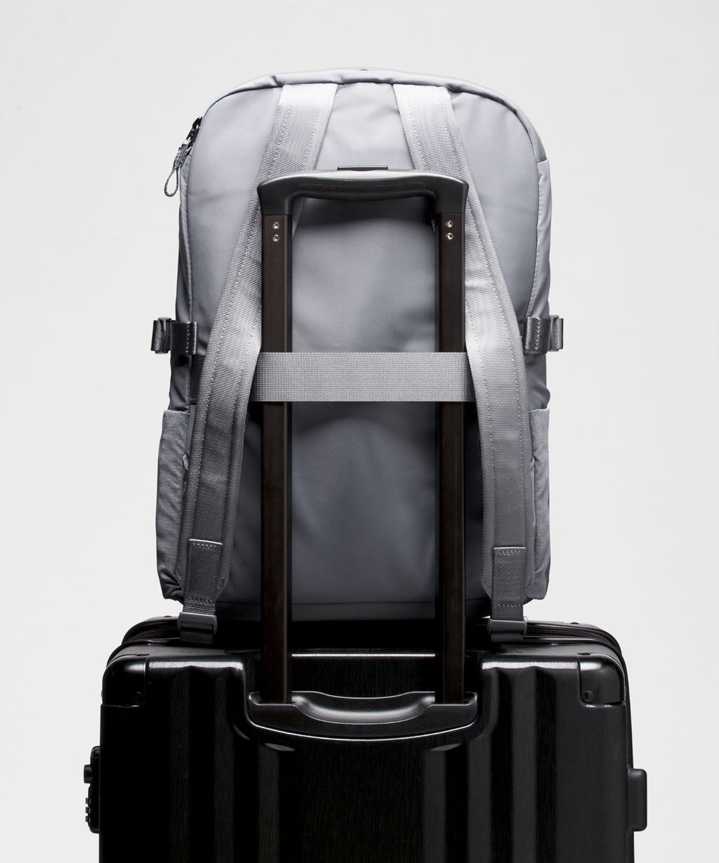 New Crew Backpack 22L *Updated Solar Grey
