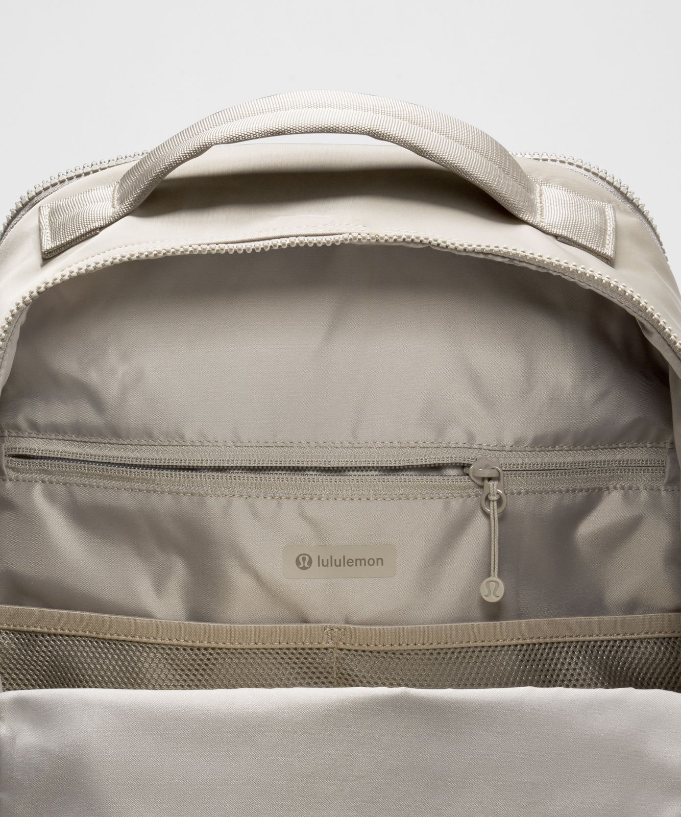New Crew Backpack 22L *Updated Warm Ash Grey