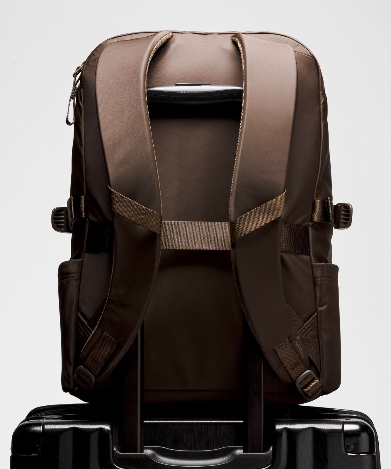 New Crew Backpack 22L *Updated Walnut Crunch