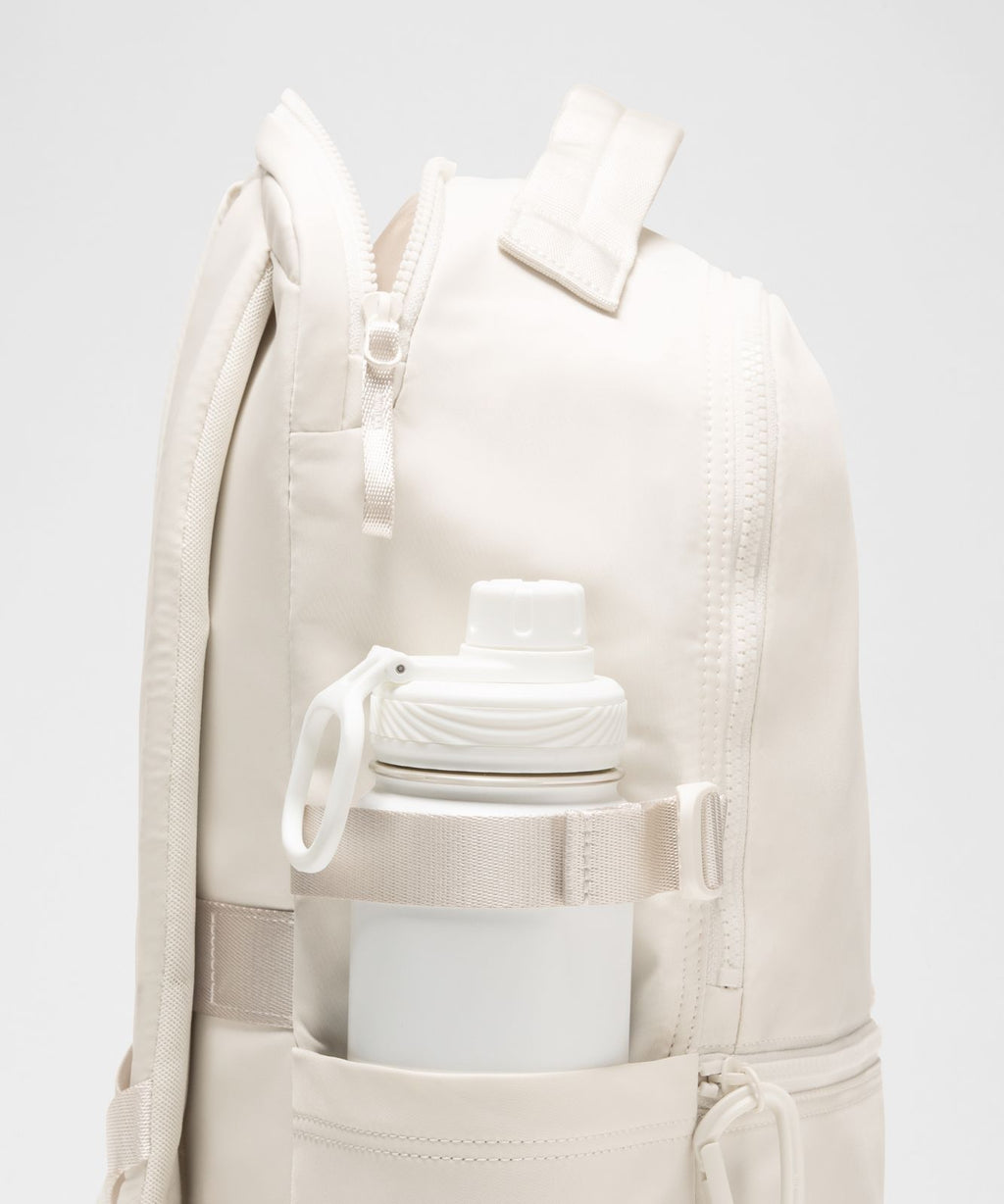 New Crew Backpack 22L *Updated Light Ivory/Wacky Khaki