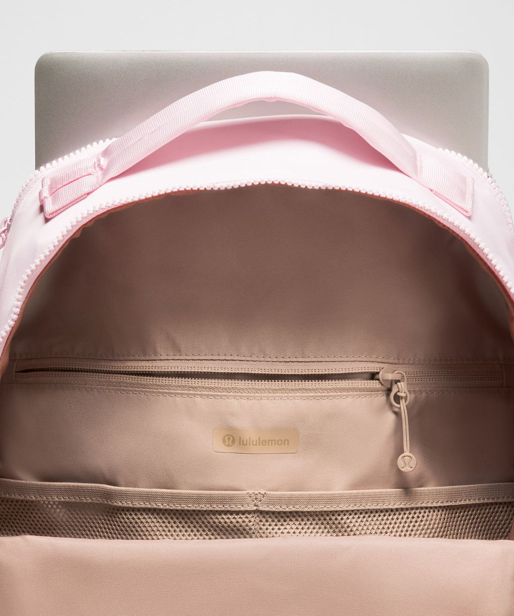 New Crew Backpack 22L *Updated Pink Pearl/Wacky Khaki