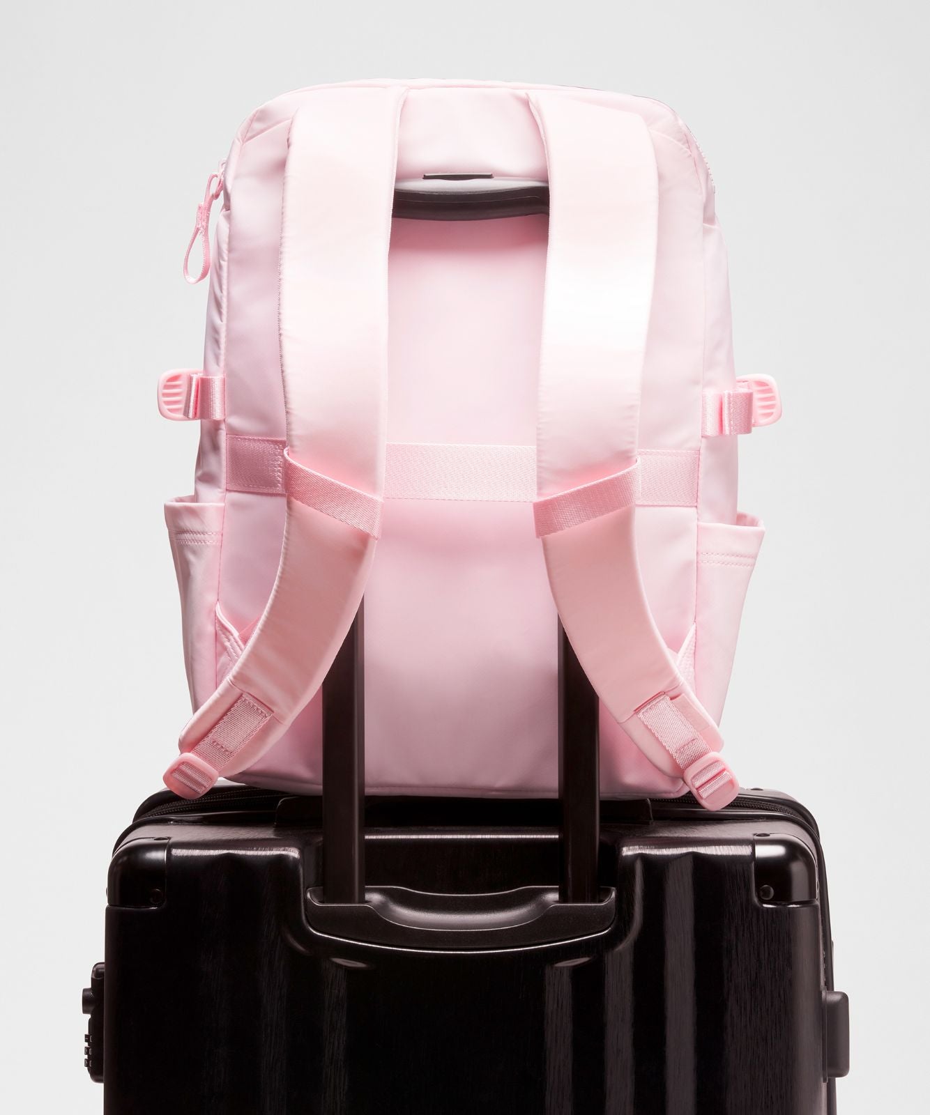 New Crew Backpack 22L *Updated Pink Pearl/Wacky Khaki