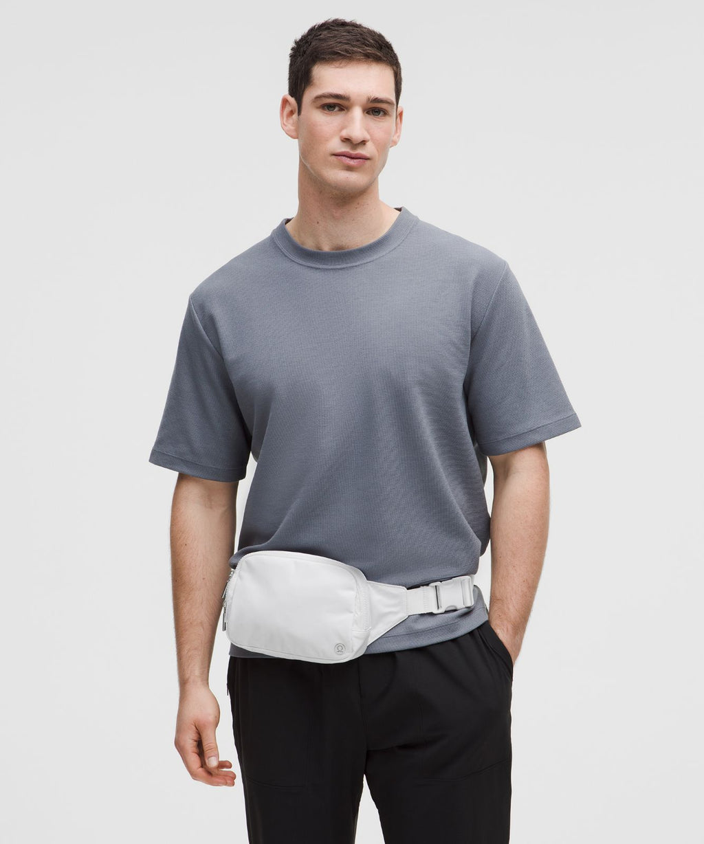 Everywhere Belt Bag Large 2L White