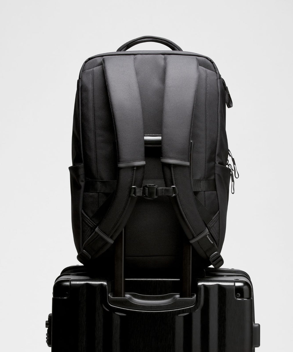 Double-Zip Backpack 22L *Tech Canvas Black