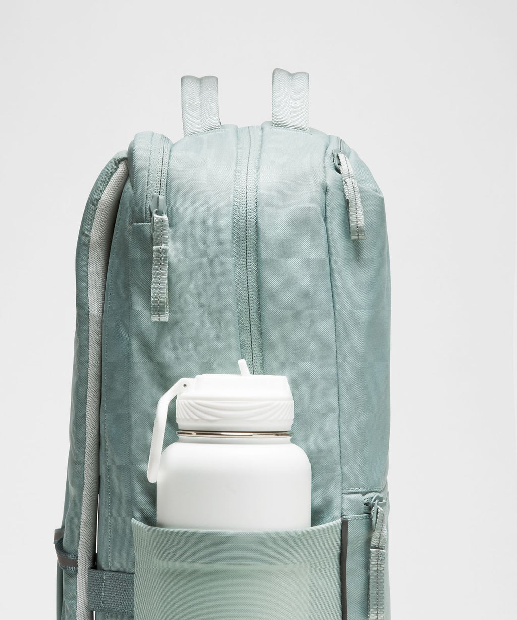 Double-Zip Backpack 22L *Tech Canvas Crater Blue