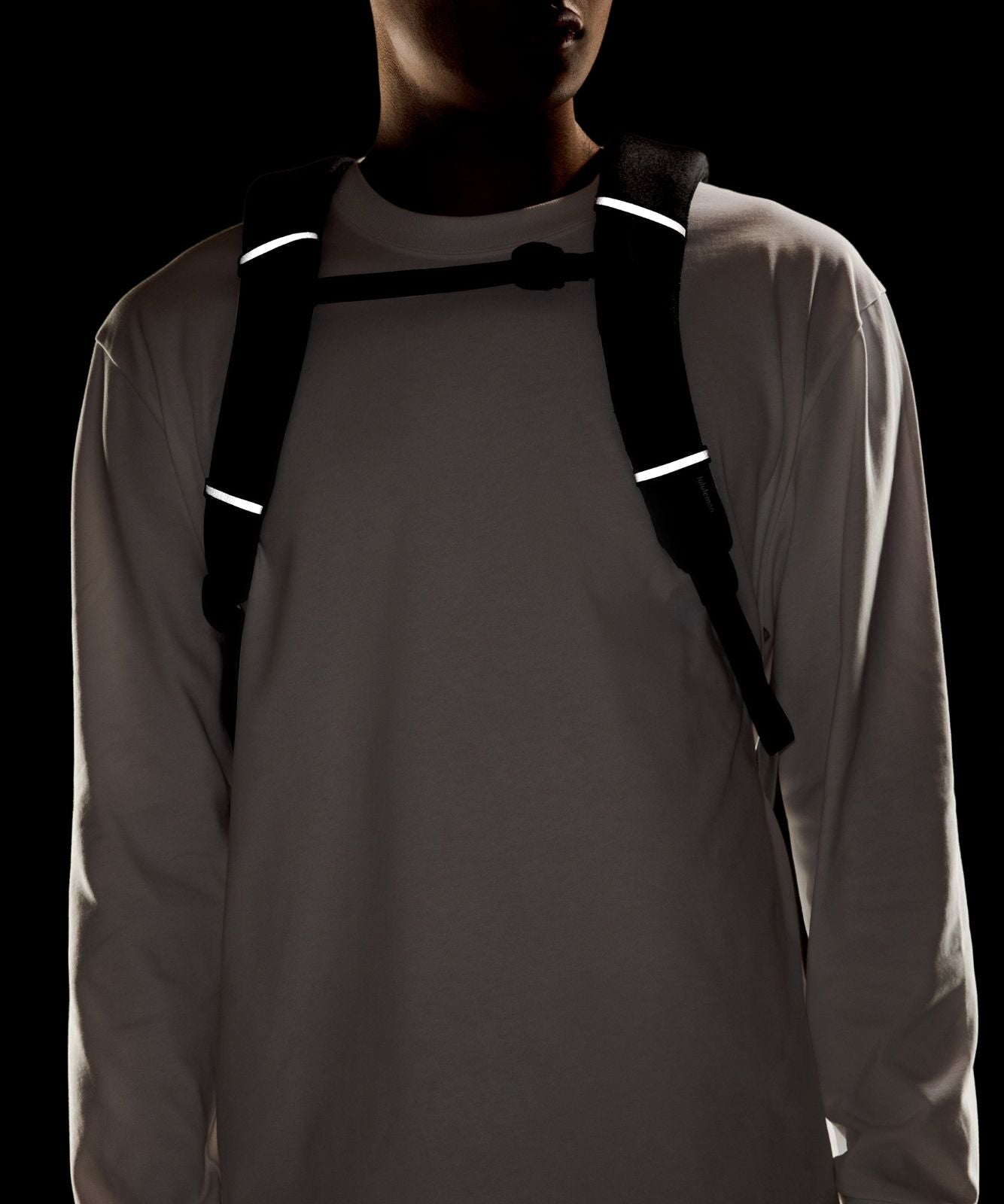 Double-Zip Backpack 22L *Tech Canvas Black/Graphite Grey