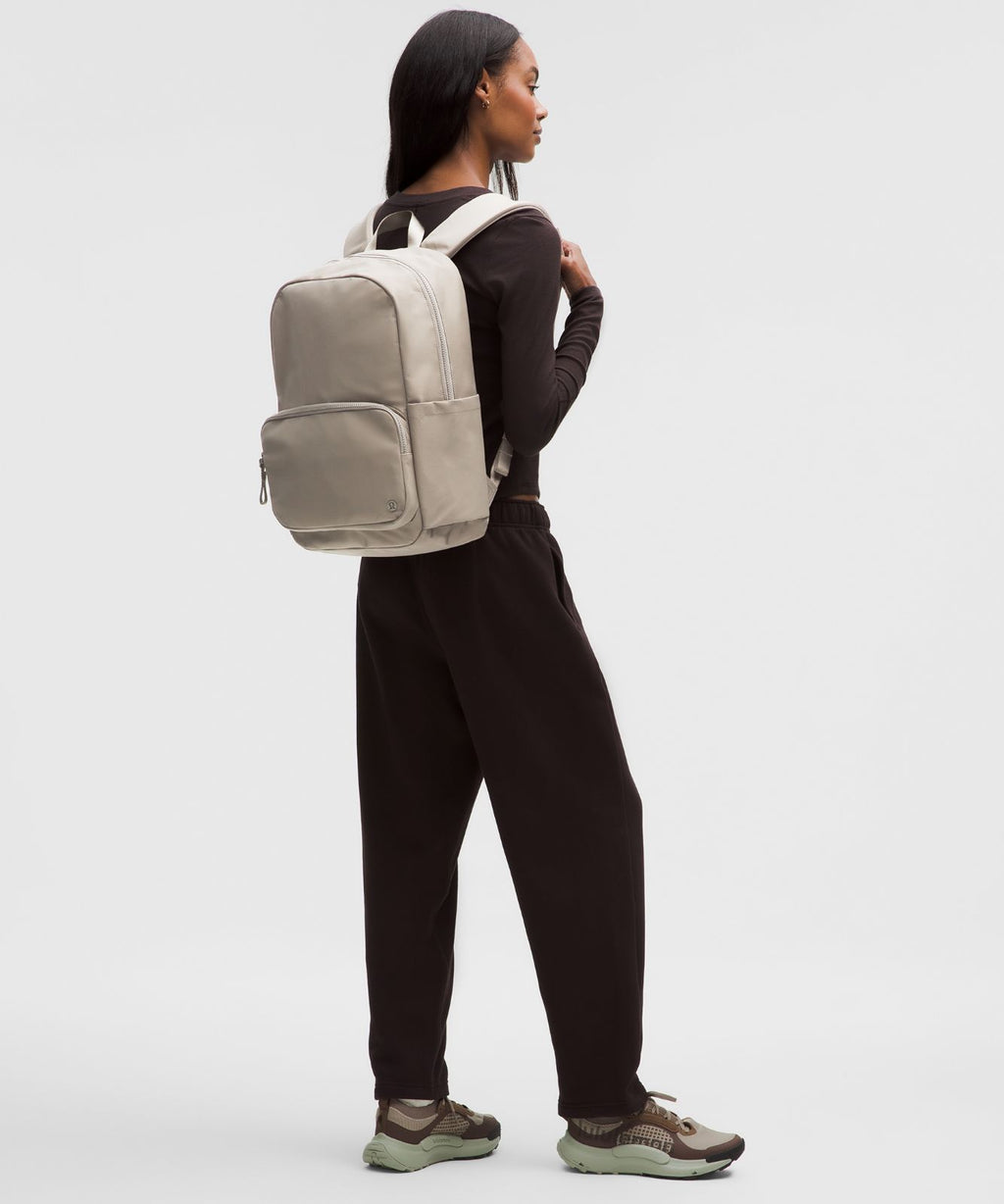 Everywhere Backpack 22L Warm Ash Grey/Sheer Oak