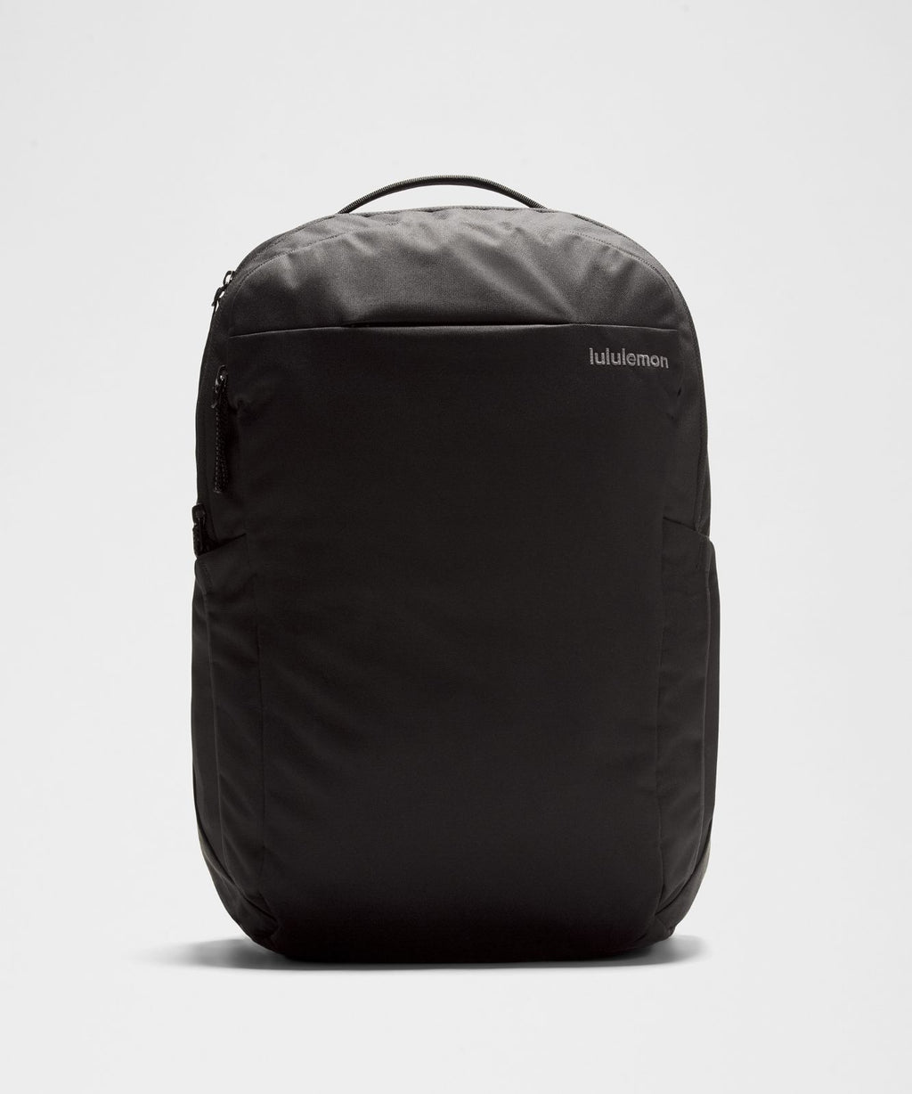 Triple-Zip Backpack 28L *Tech Canvas Black/Traverse Grey