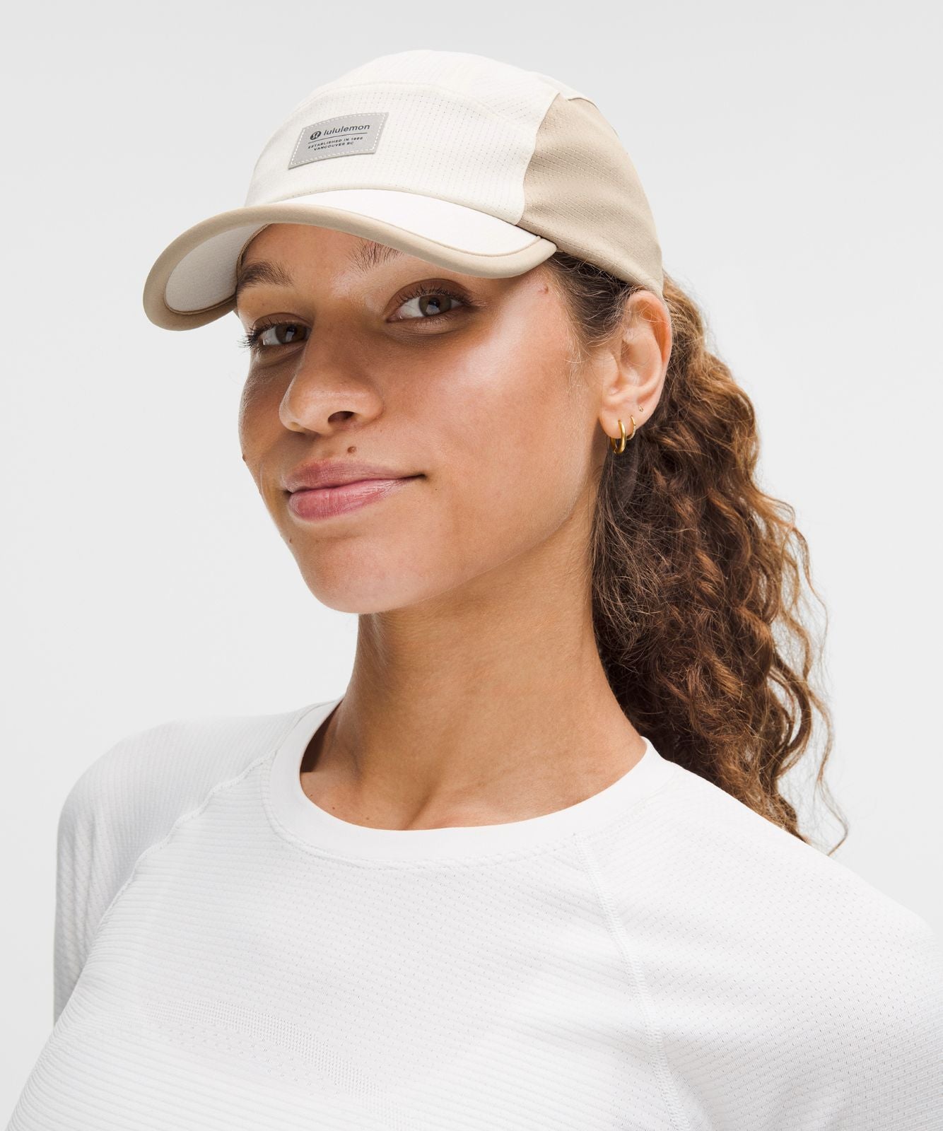 Multi-Panel Running Hat Light Ivory/Wacky Khaki