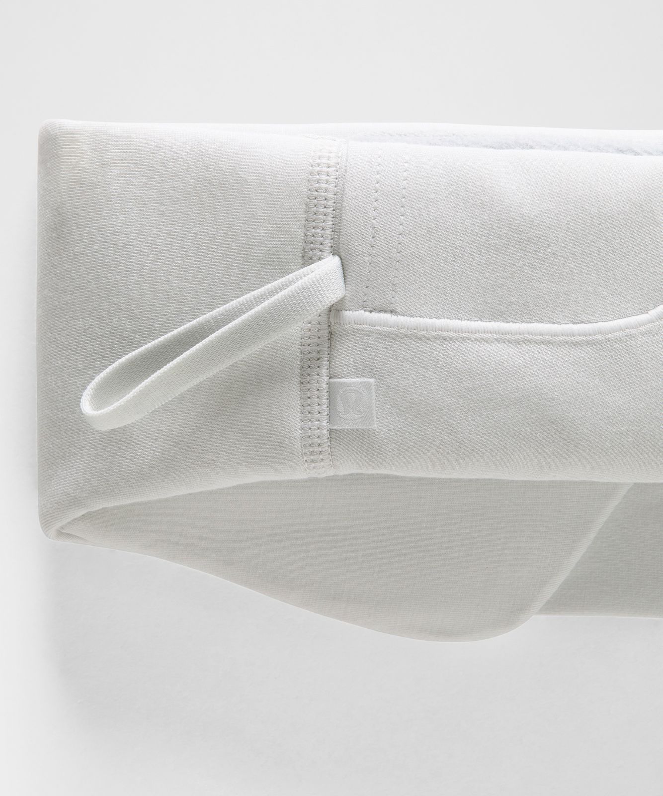 Rest and Restore Eye Mask Vapor