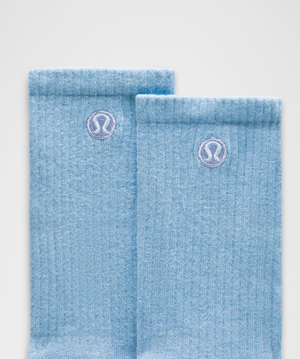 Unisex Daily Essential Crew Socks *3 Pack Dreamy Blue/Dusty Diamond/Raspberry Rave