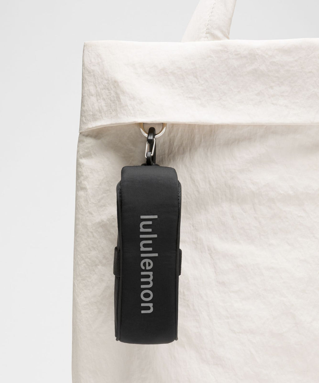Clippable Nano Golf Pouch Black