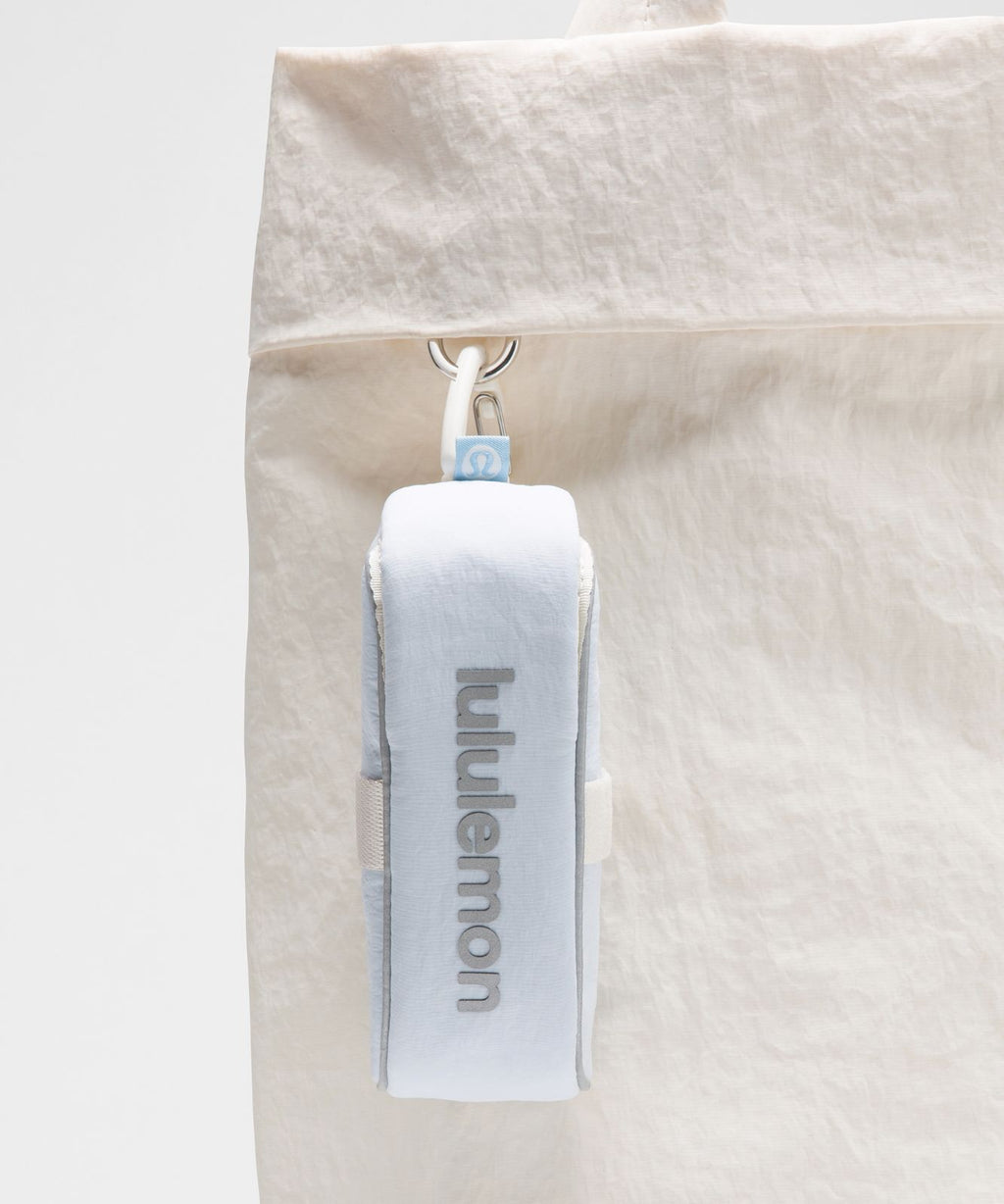 Clippable Nano Golf Pouch Starch Blue/Light Ivory