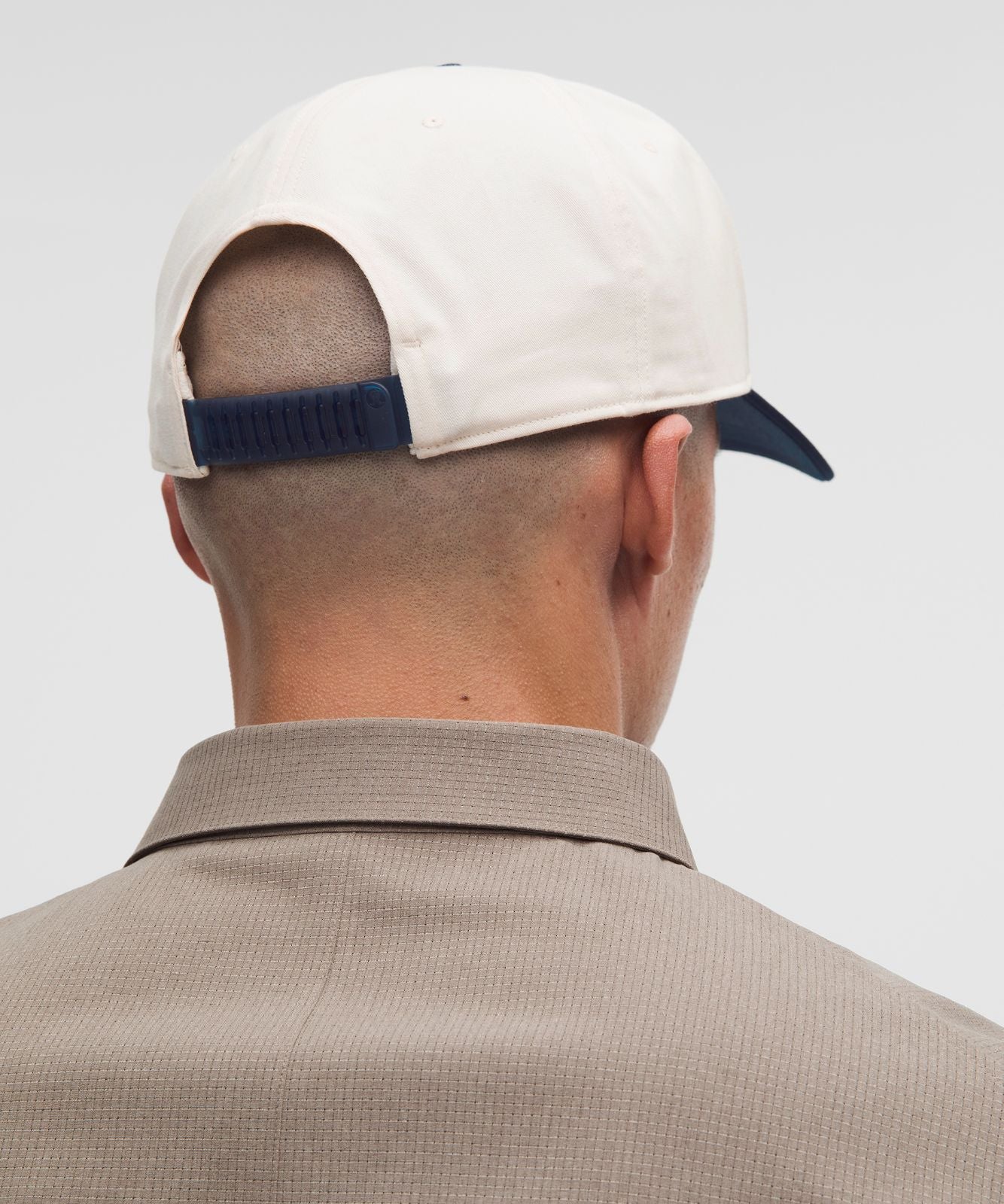 The All Days Snapback Light Ivory/True Navy