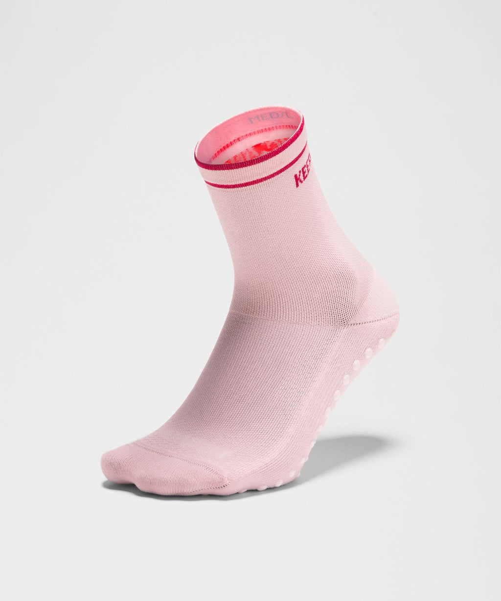 Unisex Find Your Balance Grip Quarter Socks Pink Pearl