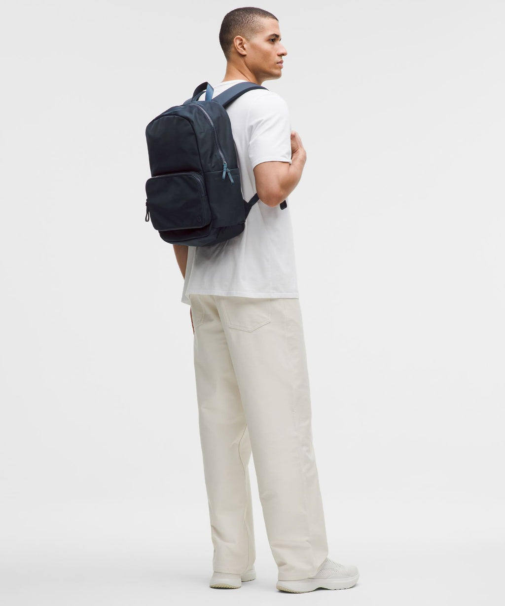 Everywhere Backpack 22L *Campus True Navy/Sheer Oak