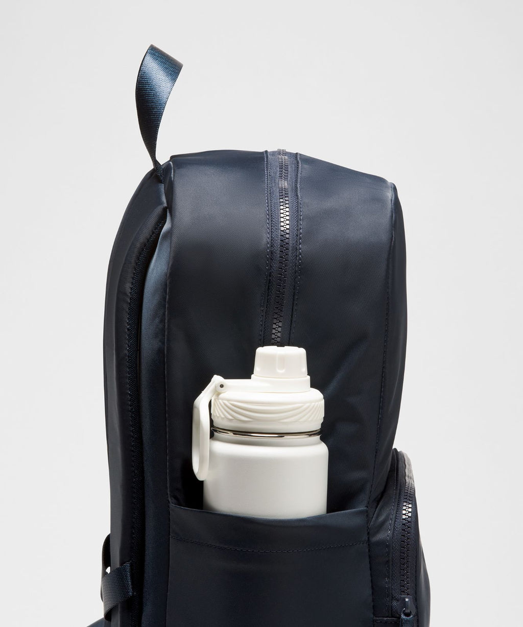 Everywhere Backpack 22L *Campus True Navy/Sheer Oak