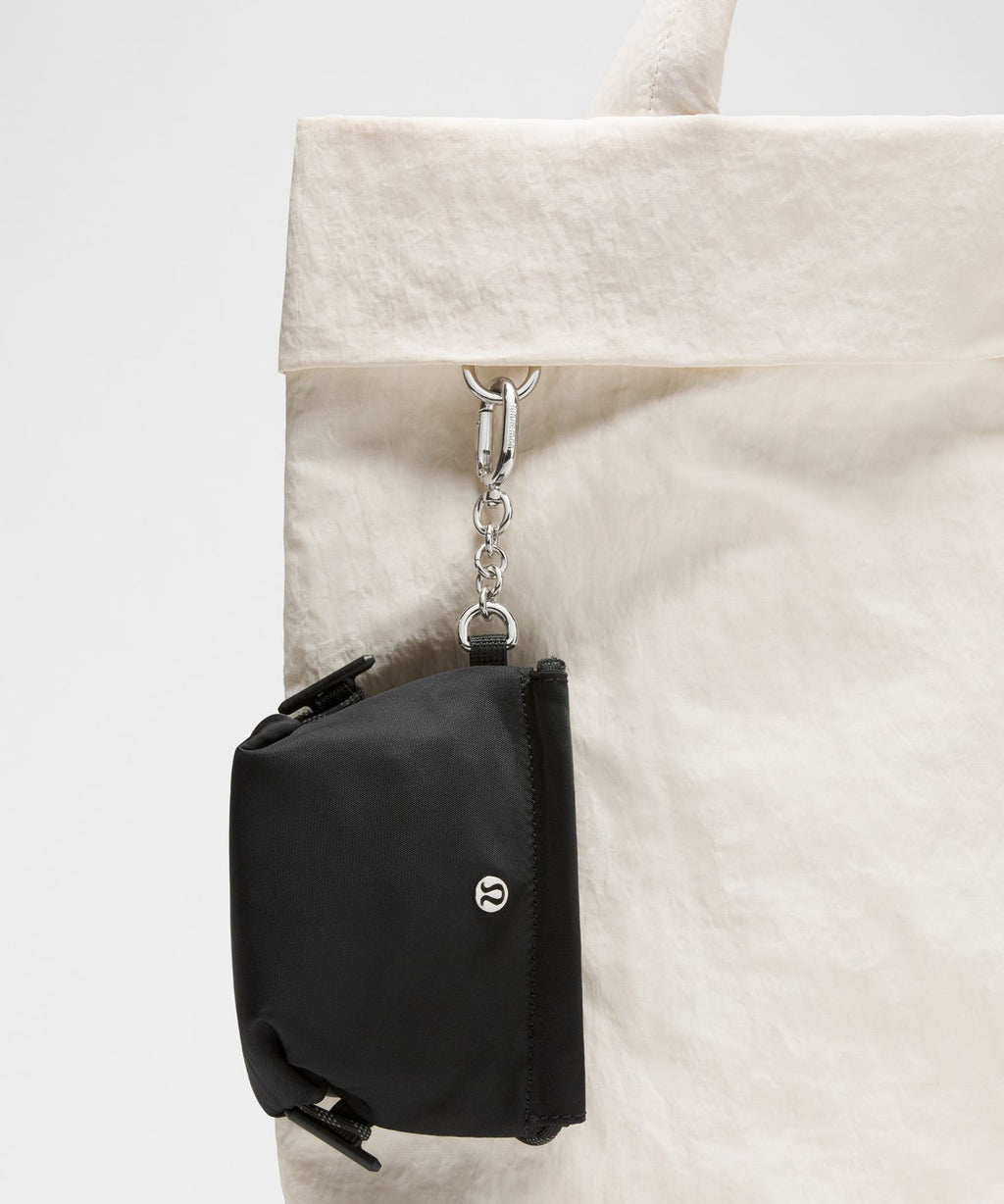 Convertible Clippable Nano Pouch Black
